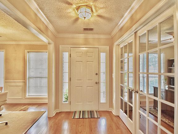 4th image of 5378 Westchester Pl