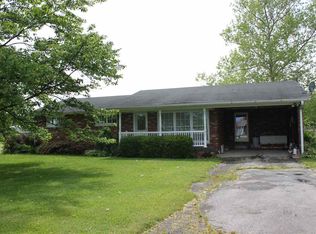 425 Rabbitsville Rd, Mitchell, IN 47446