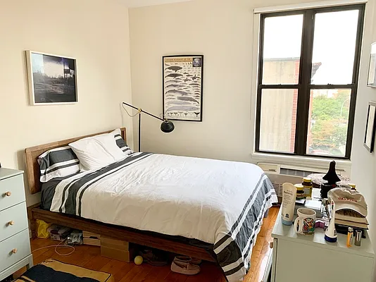 Rented by Garfield Realty  | media 16