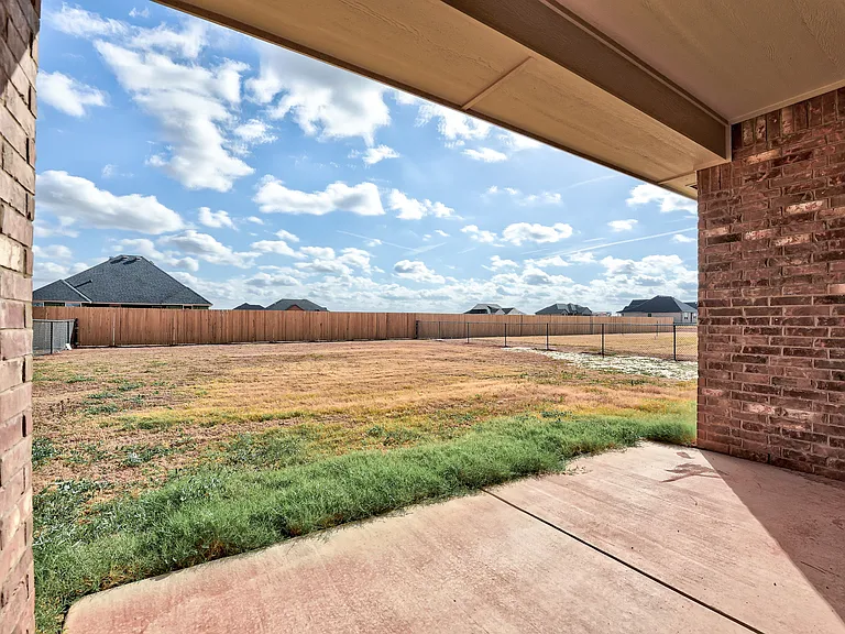 25173 N County Rd #2980B — Photo 34