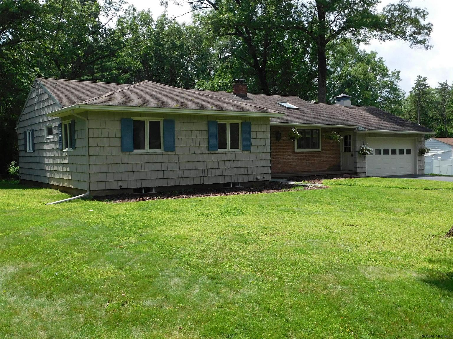 5 WINCREST Drive, Queensbury, NY 12804 Zillow