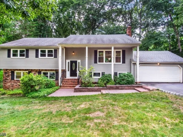 11 Southview Rd, Randolph Twp., NJ 07869