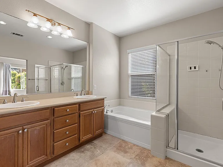 13581 Dogwood Way — Photo 24