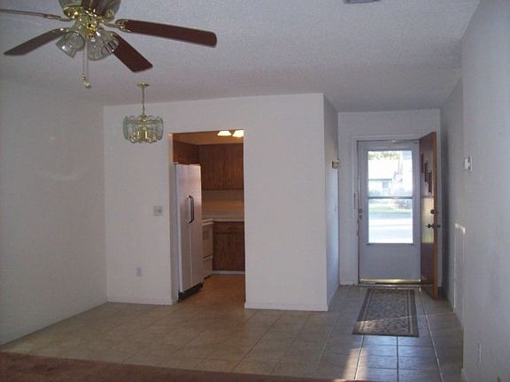 5th image of 171 N Hill Ave
