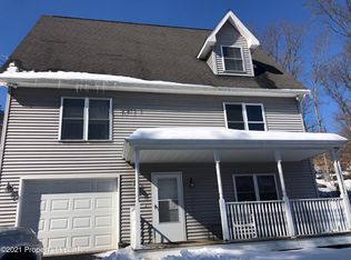 20 Rice Dr, Dallas, PA 18612