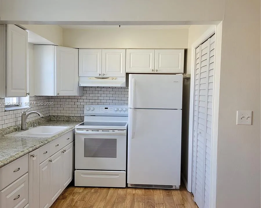 2200 Taylor St #205