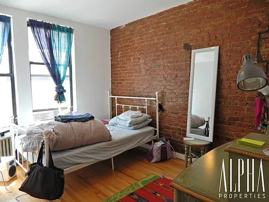 Rented by Alpha Properties NYC I LLC | media 18