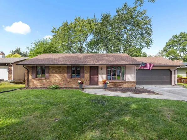 2954 Southbridge Rd, Rockford, IL 61114