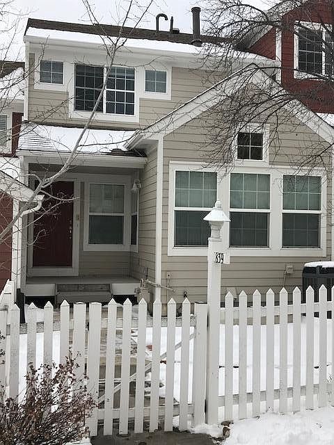Front of 839 Snowberry 