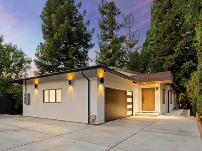 813 El Camino Real, Atherton, CA, 94027