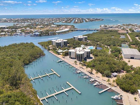 3rd image of 7204 Gulf Of Mexico Blvd #7204
