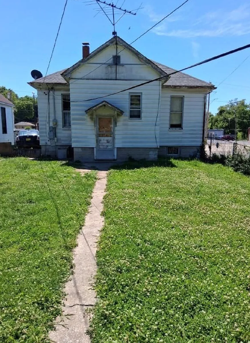 Building Photo - 8709 State St
