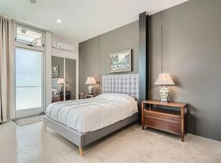 1096 F St #A, San Diego, CA 92101