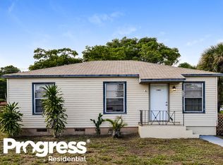 1401 S M St, Lake Worth, FL 33460