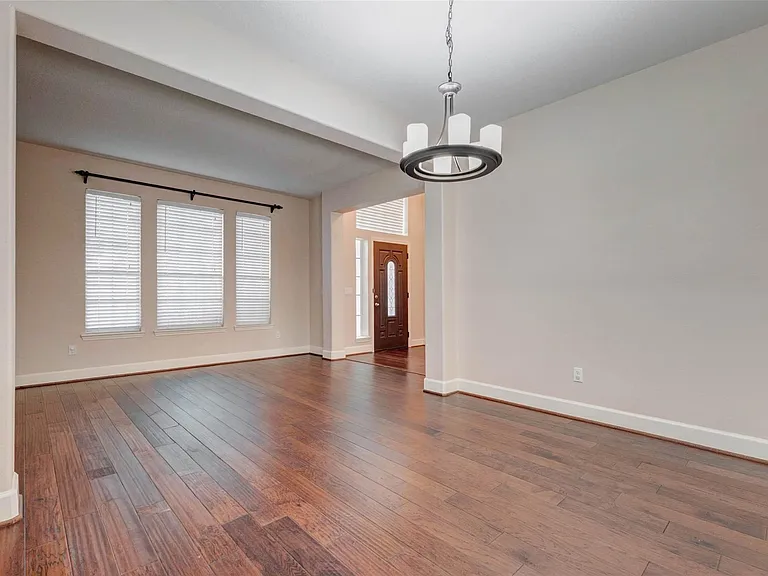 20702 Teasel Ct — Photo 22