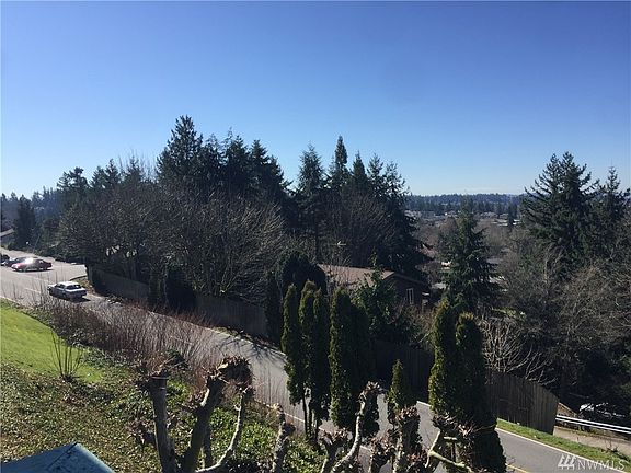 3rd image of 28602 16th Ave S APT 204