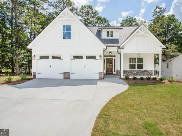 4162 Golfview Dr, Villa Rica, GA 30180