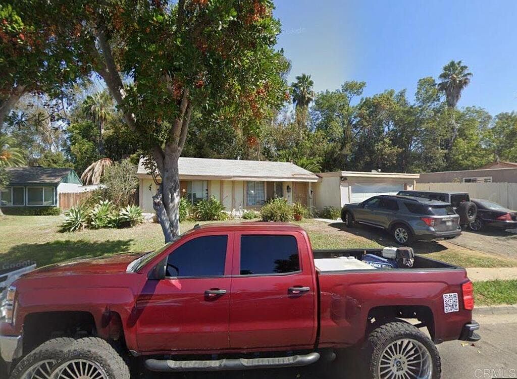 1820 Calle Sinaloa, Vista, CA 92084 | Zillow