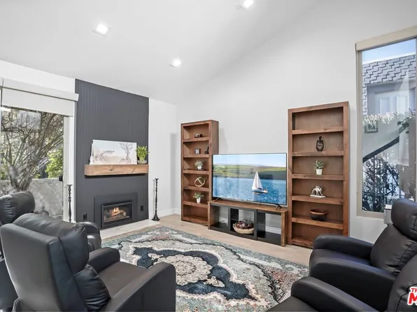 6225 Shoup Ave Unit 88, Woodland Hills, CA 91367