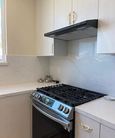 8023 1/2 Le Berthon St — Photo 5