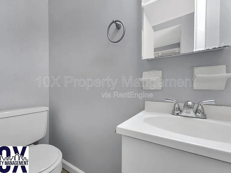 3071 Rotunda Ct S — Photo 13