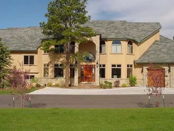 www.ColoradoSpringsLuxuryHome.com