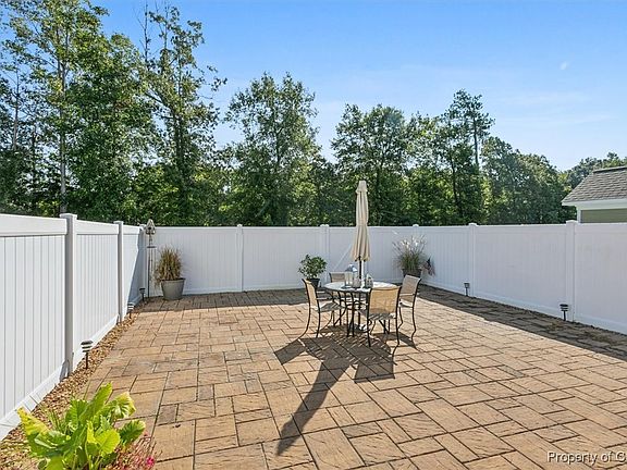 5th image of 7371 Fiddlers Ln