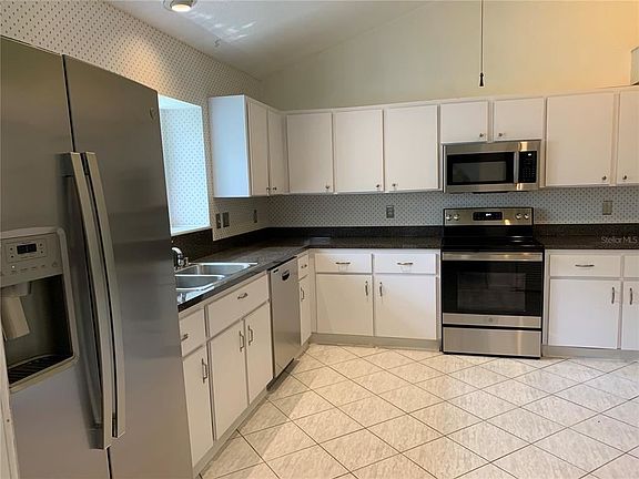 4th image of 6230 Eaglebrook Ave