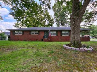 408 Beard St SW, Decatur, AL 35601