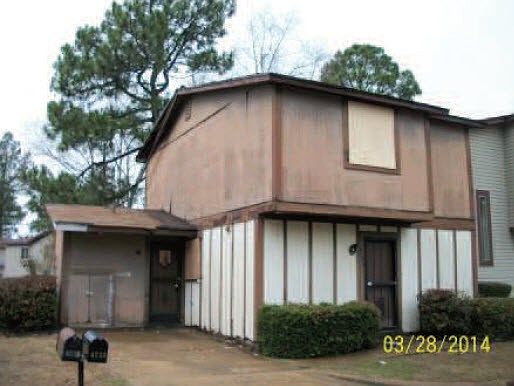 2nd image of 4735 Columbine Ct