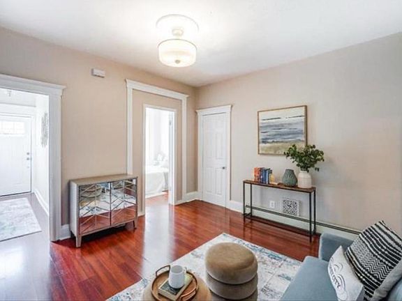 4th image of 198 Fairview Ave Floor 1