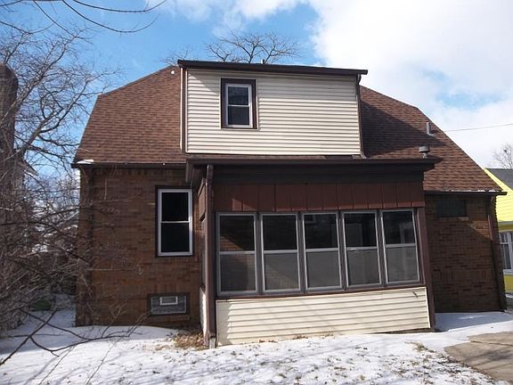 3rd image of 317 Miriam Ave