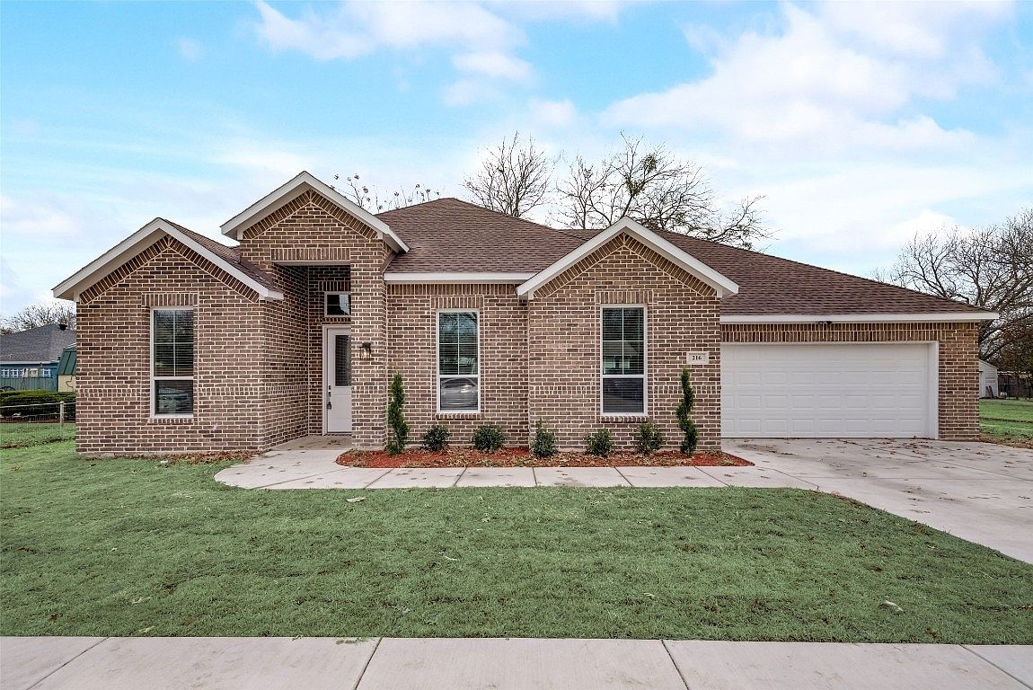 216 McKenzie St, Waxahachie, TX 75165 Zillow