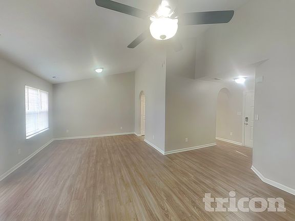 3rd image of 6008 Bradford Ct