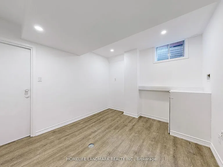 58 London Rd #BASEMENT — Photo 11