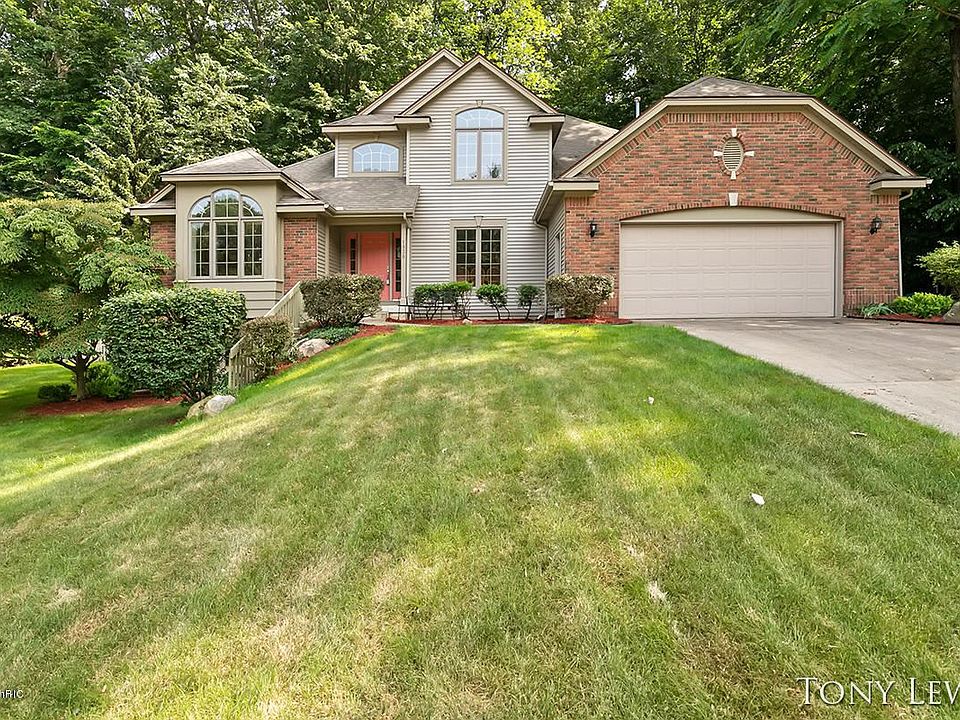 1st image of 1938 Camrose Ct SW