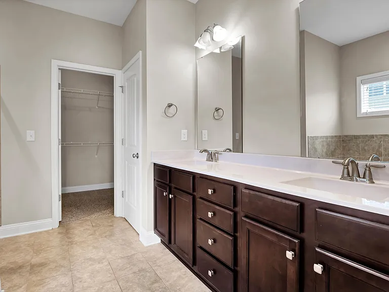 315 Red Cedar Dr — Photo 12