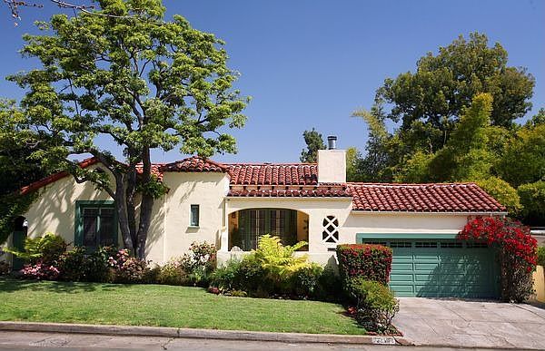 1st image of 2110 Moreno Dr