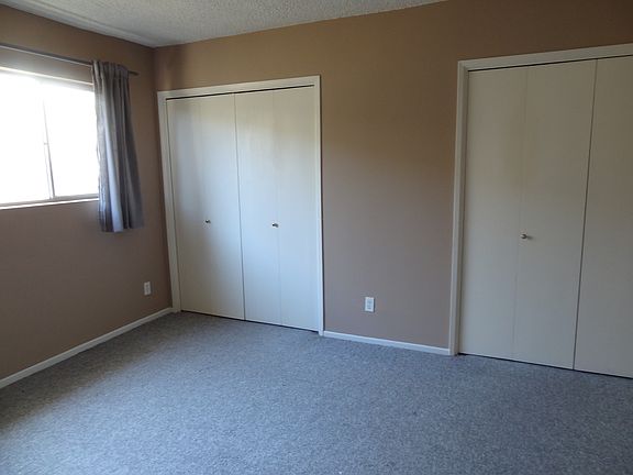 3rd image of 1446 Brockton Ave