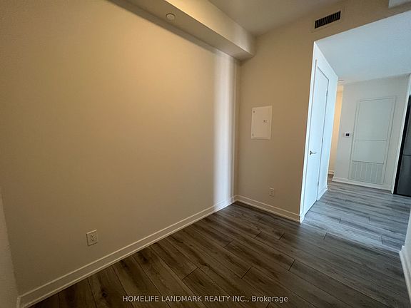 5th image of 15 Ellerslie Ave #2211