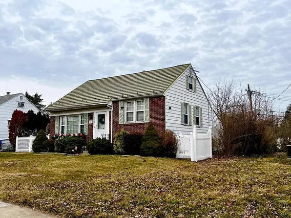 313 Brookline Plz, Reading, PA 19611