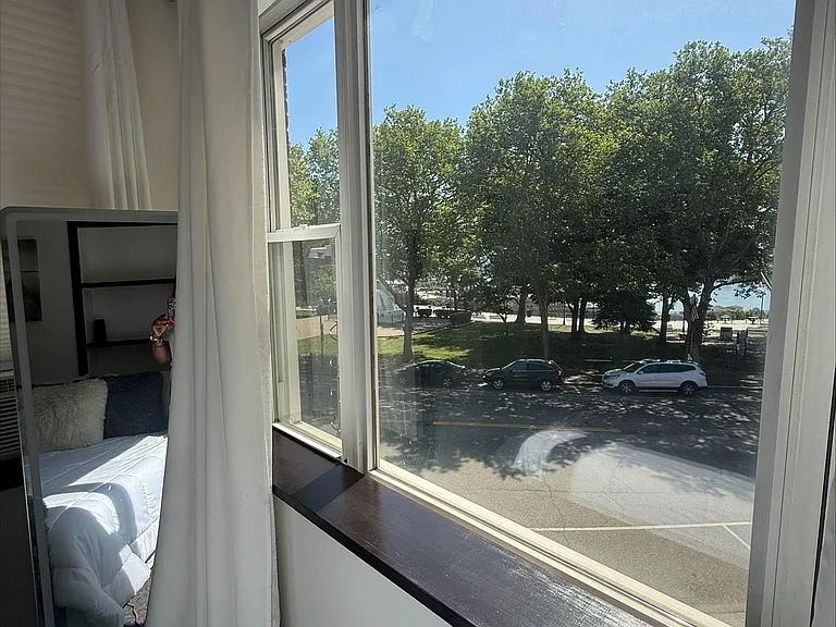 5409 Boulevard East #2 — Photo 9