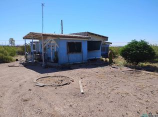 519 N Pershing St, Columbus, NM 88029