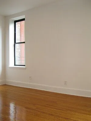 Rented by Tower Brokerage | media 16