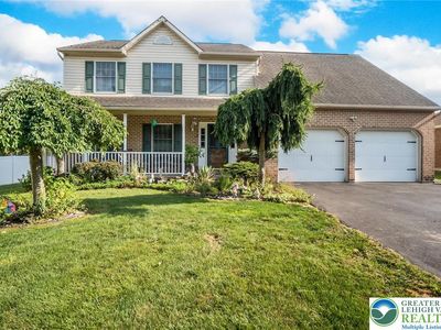 2710 Farmersville Rd, Bethlehem, PA, 18020