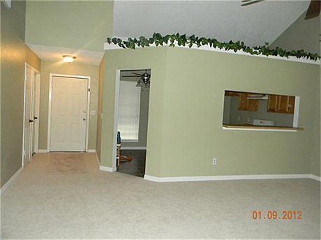 3rd image of 19506 Glenway Falls Dr