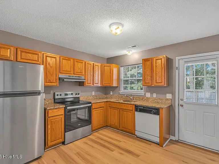 1081 W Pueblo Dr — Photo 9