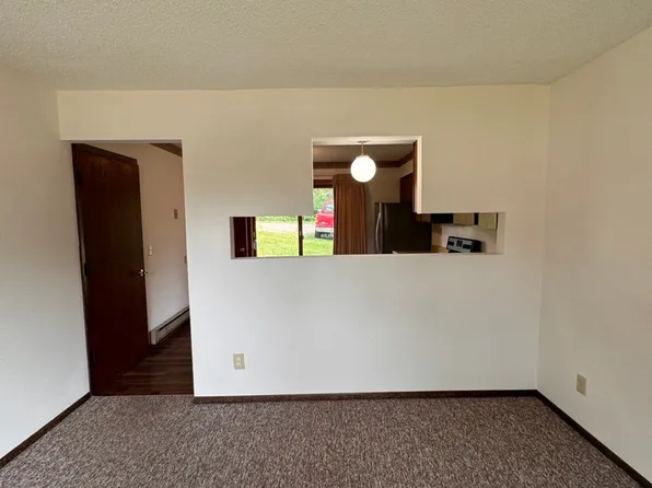 701-709 12th St, Baraboo, WI