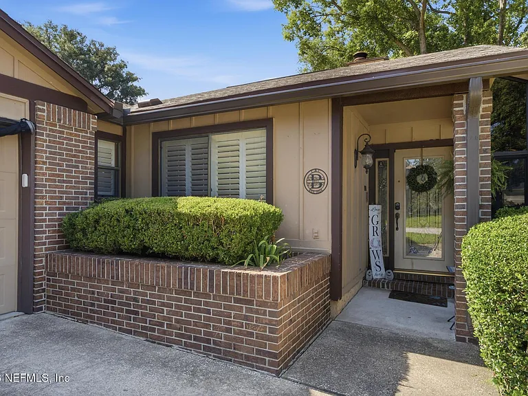 5404 Spring Brook Rd — Photo 3