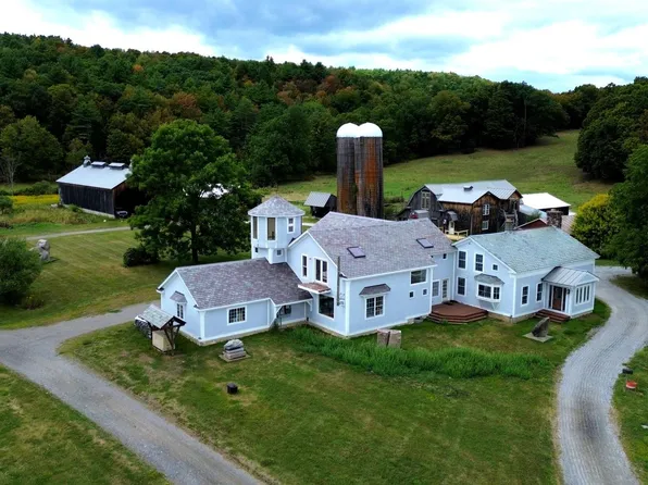 957 Pleasant Valley Road, Benson, VT 05743